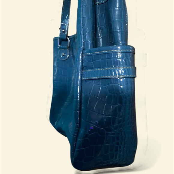 Liz Claiborne Blue Croc-Texture Tote - Picture 8 of 8